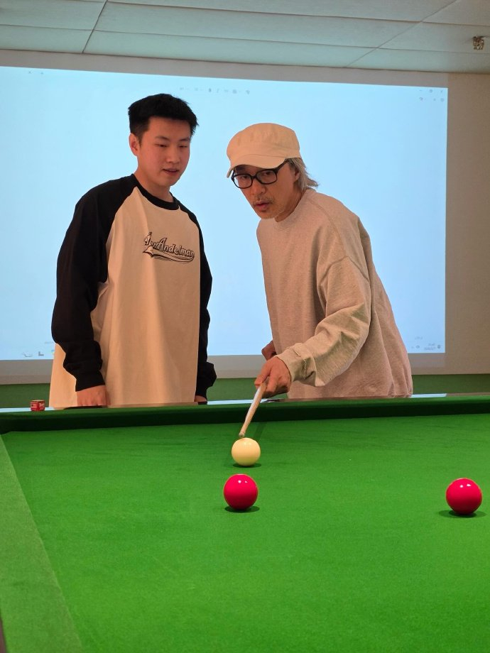 周星驰公开质疑赵心童台球天赋 赵心童回应练成